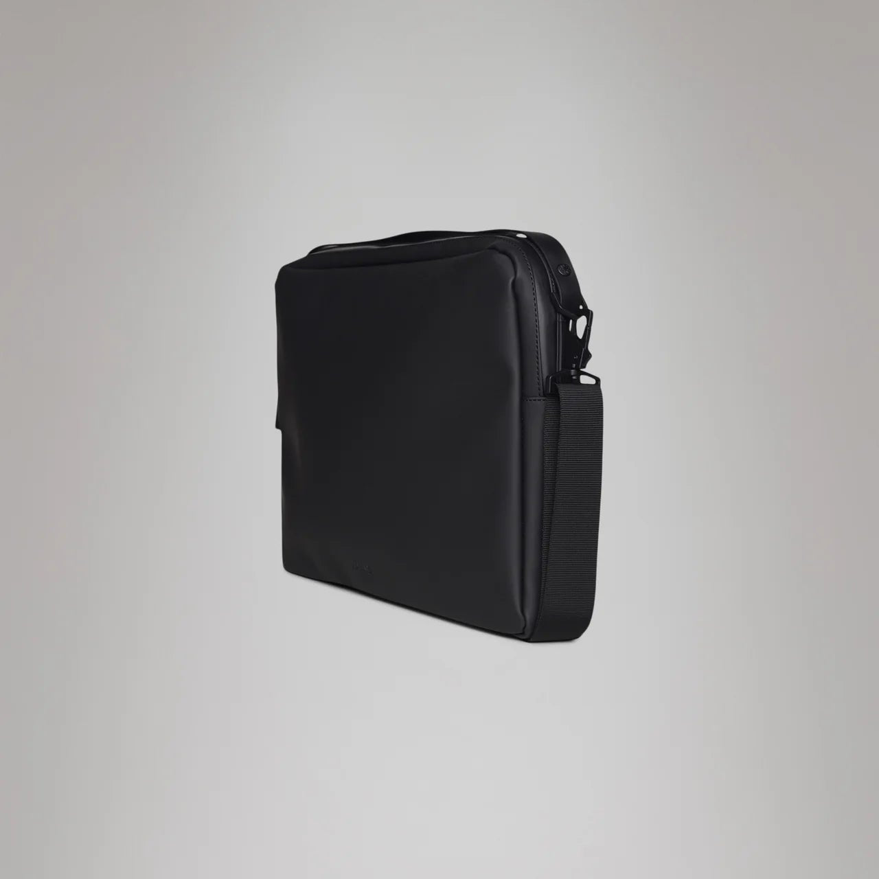 RAINS LAPTOP 15'/16'