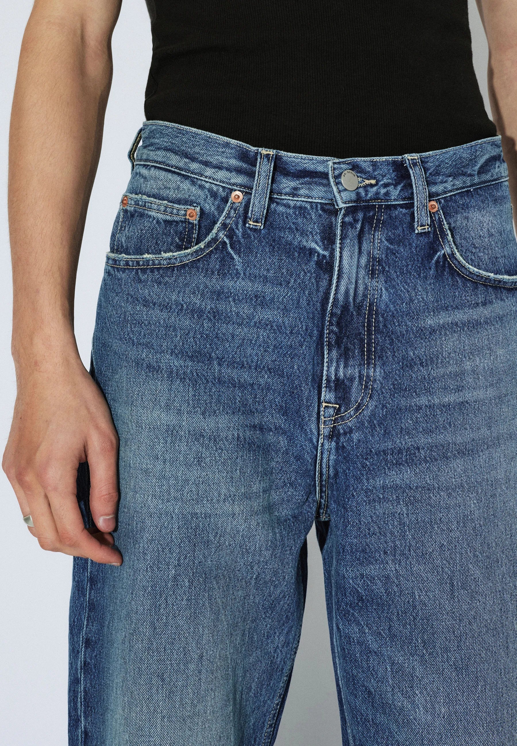 OMAR RELAXED JEANS | DR DENIM