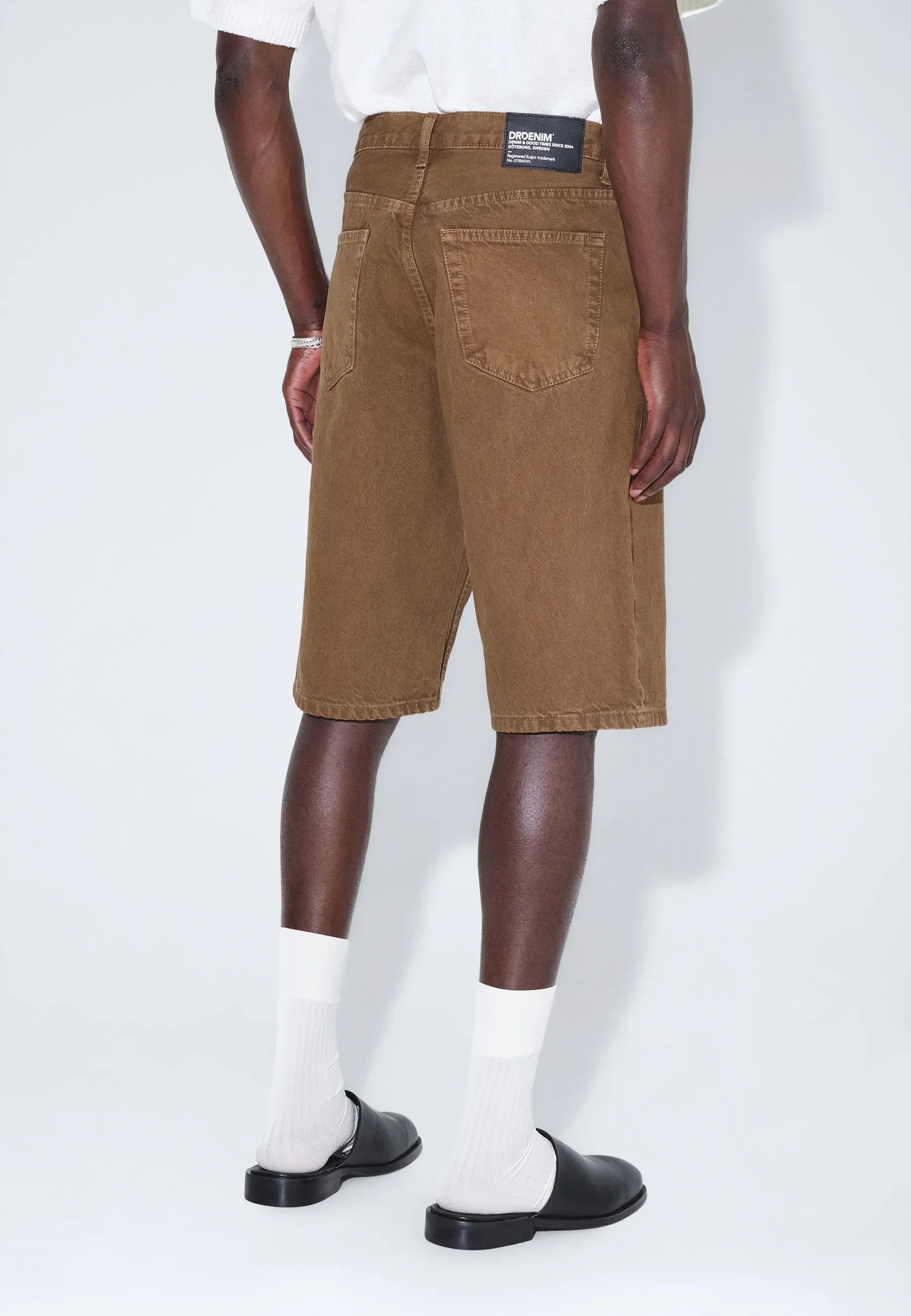 OMAR DENIM SHORTS BROWN | DR DENIM