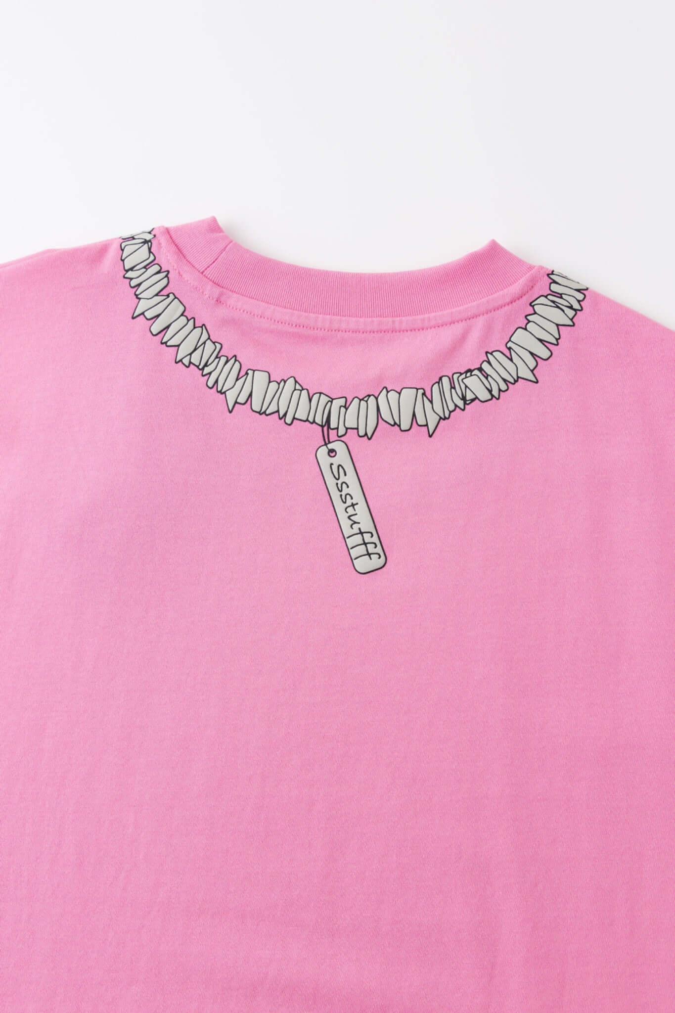 FAKE NECKLACE PUFF T - SHIRT | Rari - DifferentAttitude