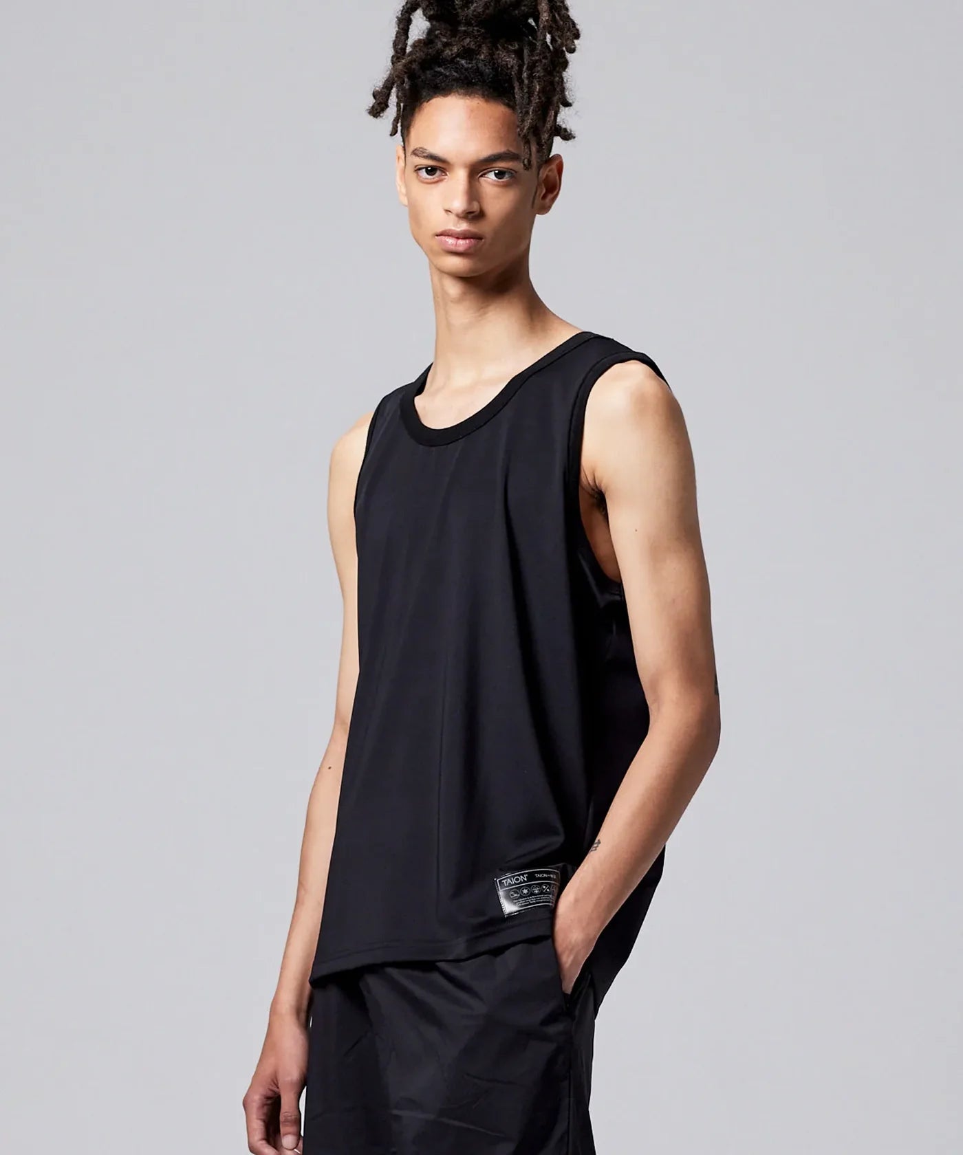 UV DRY TANK TOP BLACK | TAION