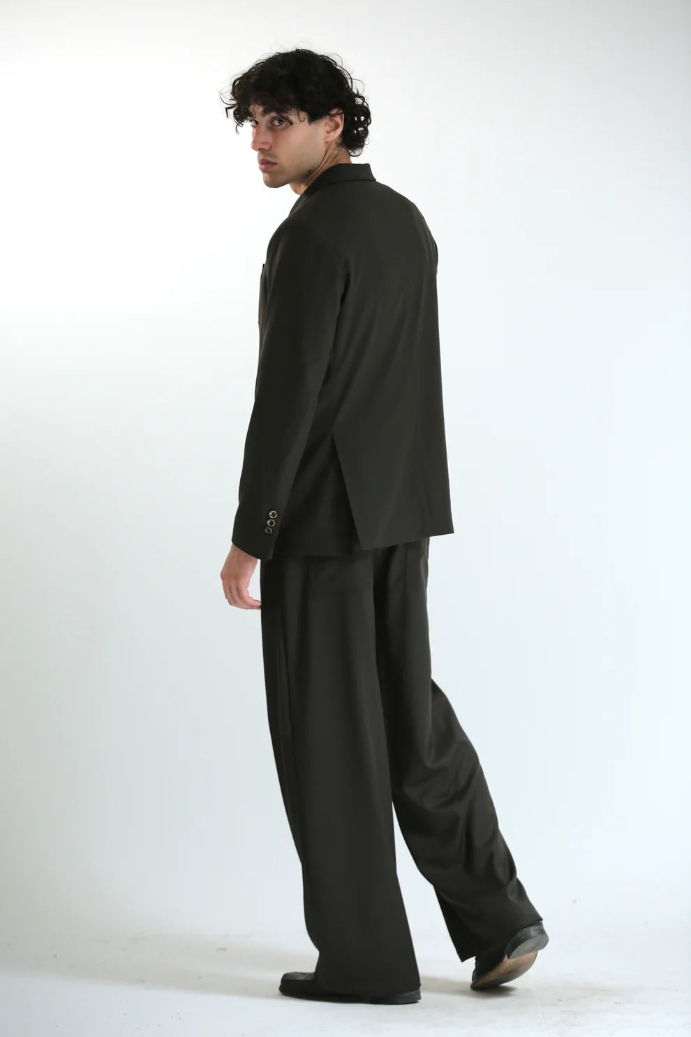 SUIT JACKET