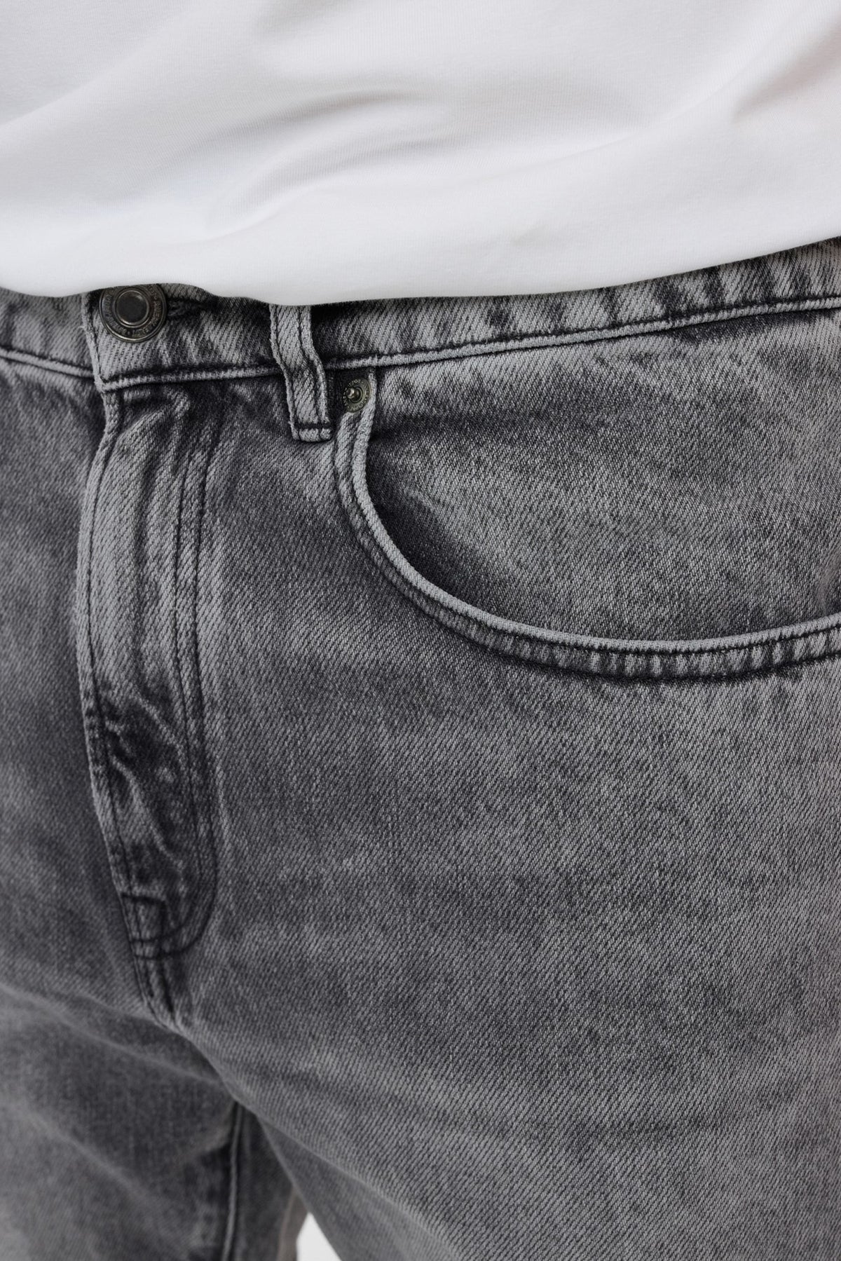 AKJUSTIN JEANS WASHED GREY