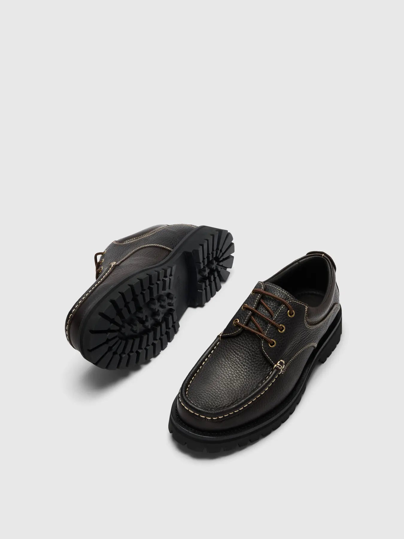 LEATHER BOAT SHOES