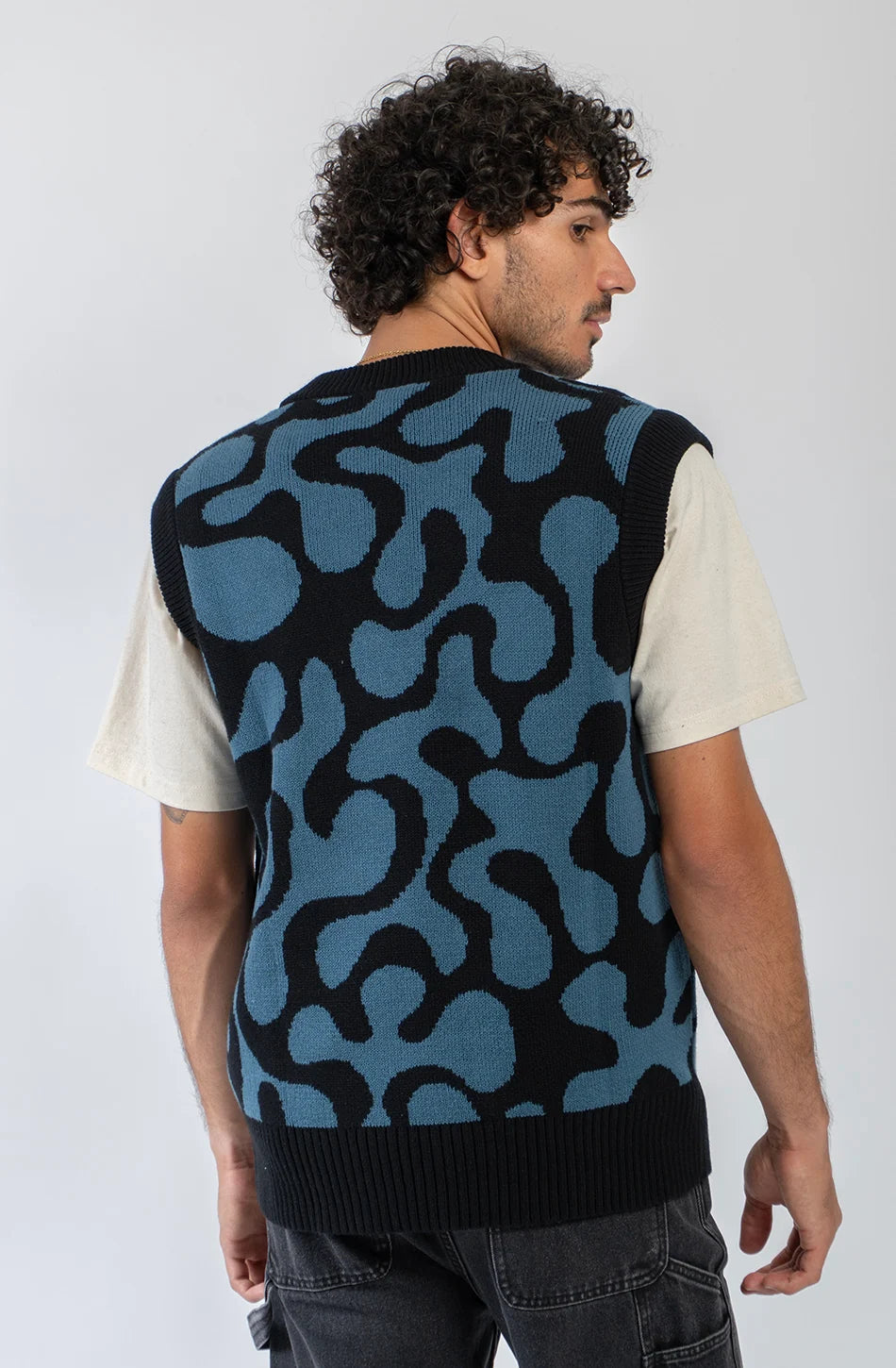 BAD ROMANCE JACQUARD VEST