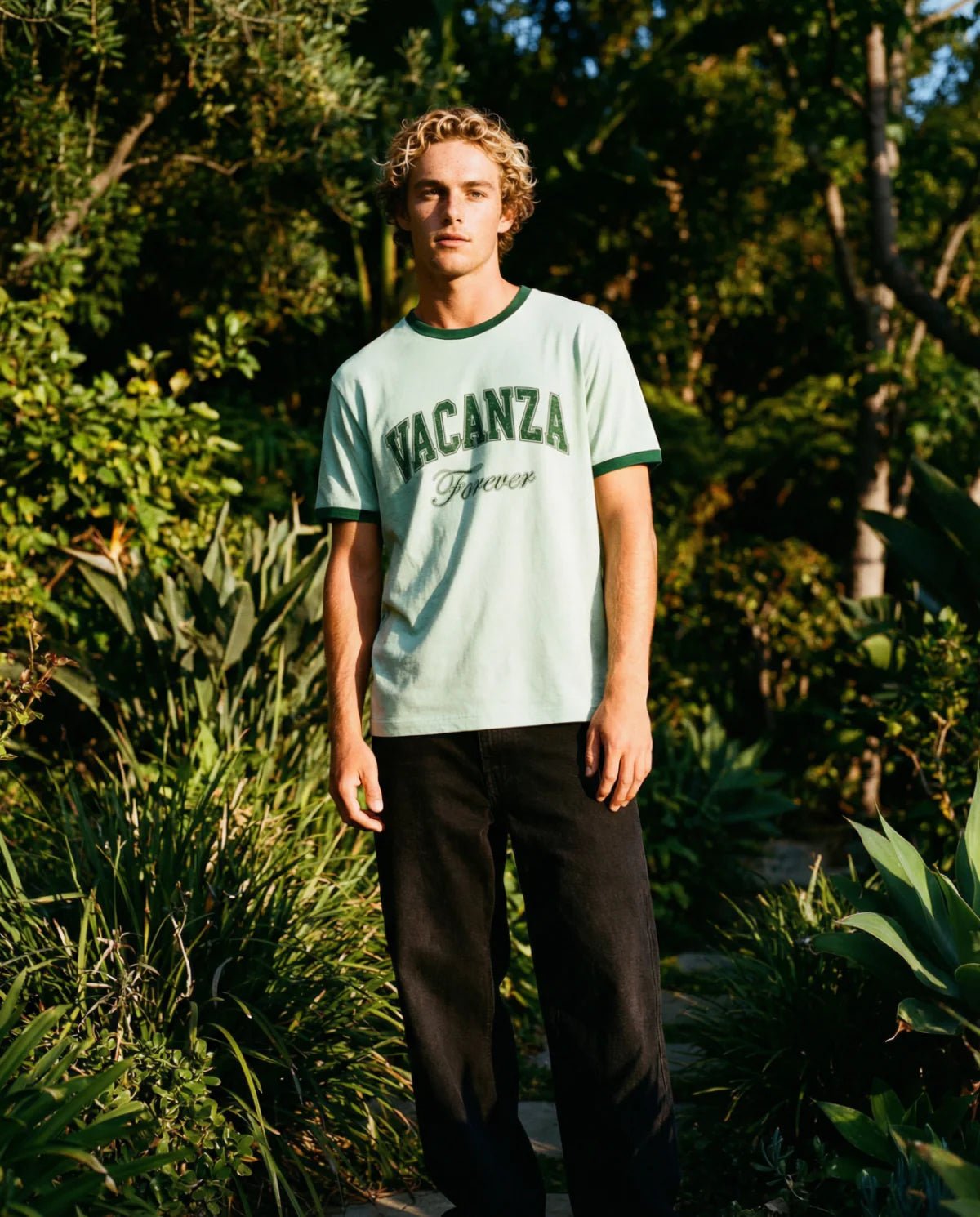 VACANZA COLLEGE CROP T - SHIRT | ON VACATION