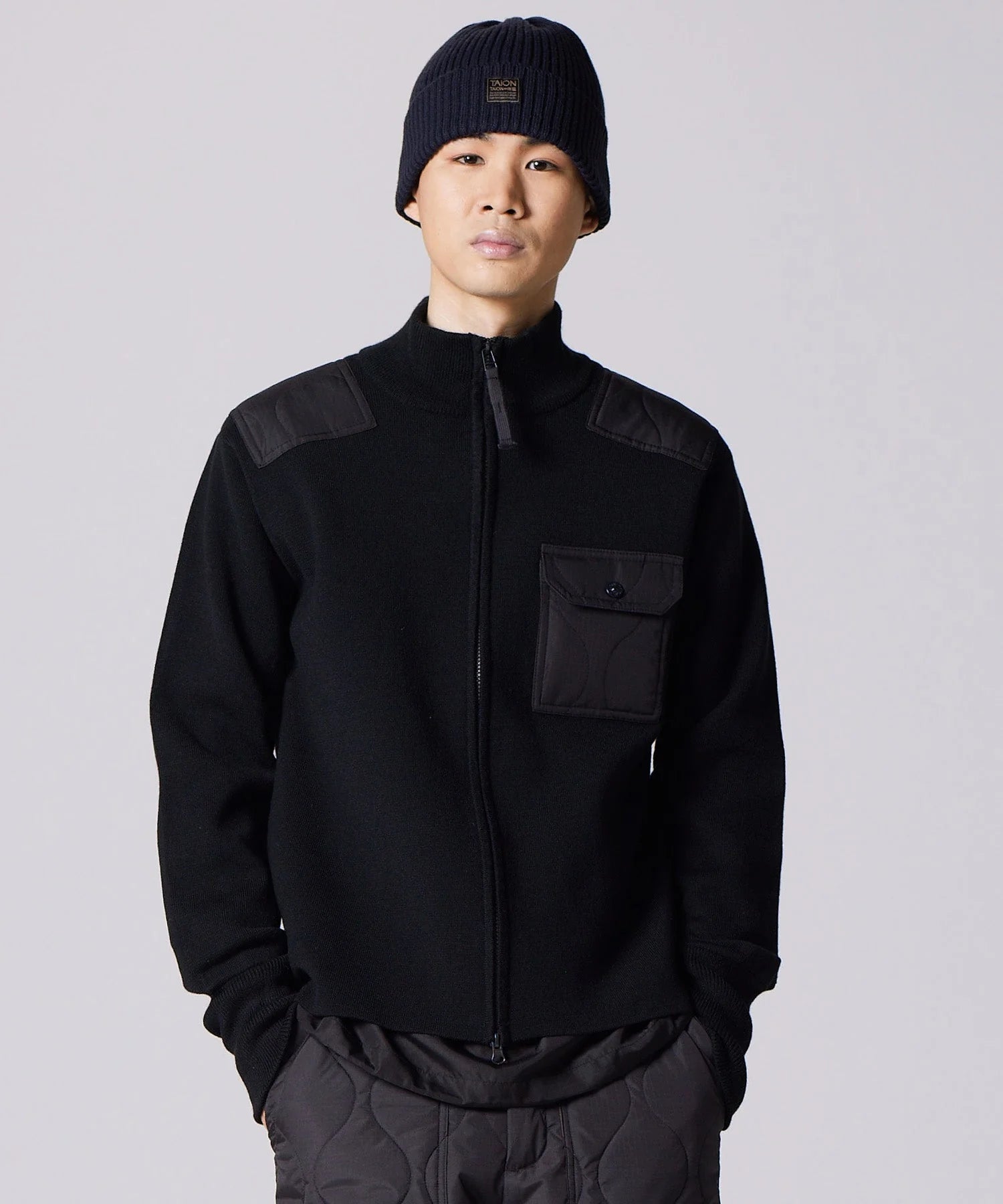 MILITARY HIGH NECK ZIP KNIT