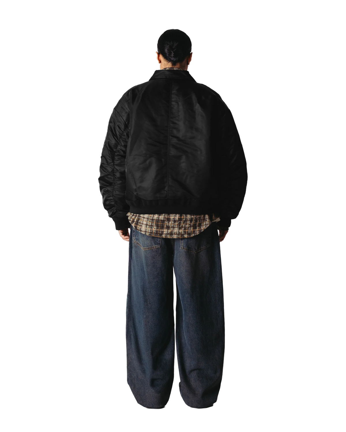 OSAMU BOMBER JACKET BLACK