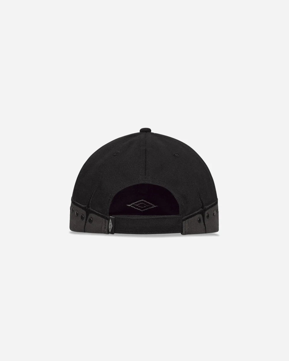 SPIKES STUD CAP | UMBRO